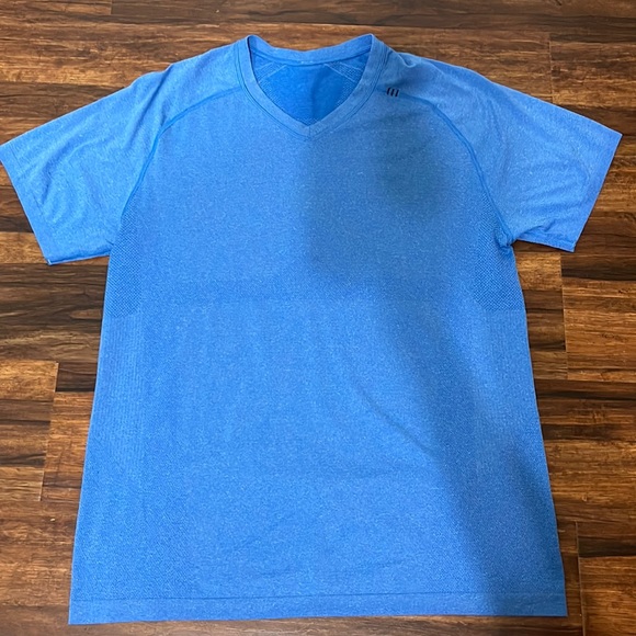 Lululemon Mens Metal Vent Tee Size L Blue - Picture 1 of 6